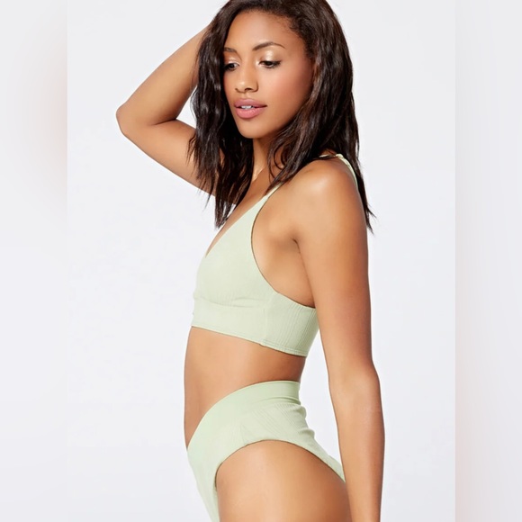 L*SPACE NWT SIREN TOP - Picture 4 of 6